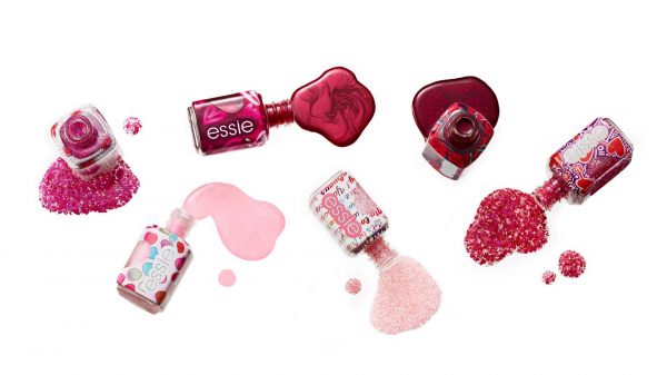 ESSIE-enamel-valentinesday19-lineup-pour.jpg