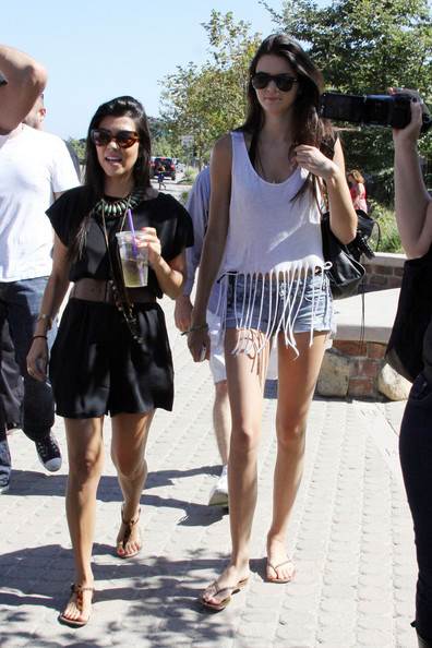 Kendall Jenner Style : Always chic on street!