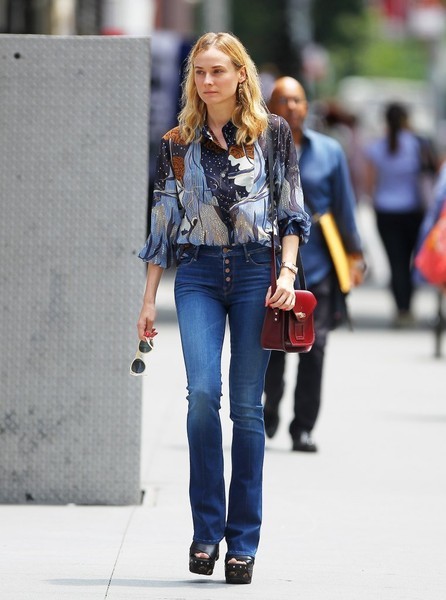 Diane Kruger took a stroll in New York City rocking a pair of high-waisted jeans.